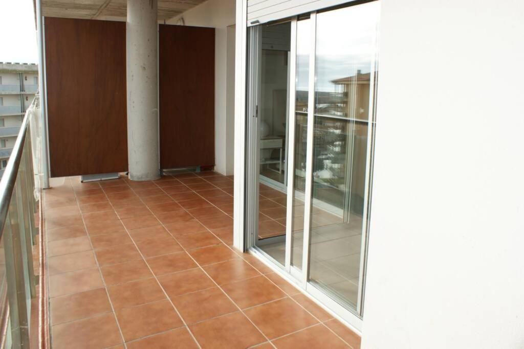 Apartamento En Roses Con Parking Y Piscina Leilighet Eksteriør bilde